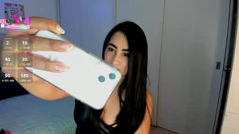 Kim online show from May 2, 9:09 pm