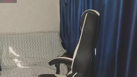 Snapshot of _kirieshka chatting on September 16, 6:49 am Molly Emily online show from September 16, 6:49 am