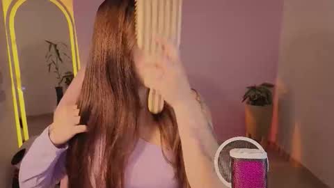 Kylie online show from February 23, 11:07 pm