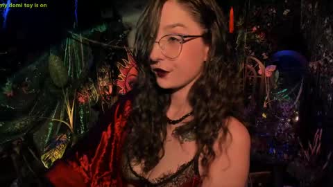 Lady Luna online show from May 18, 11:33 pm