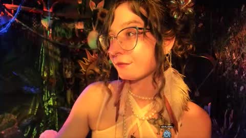 Lady Luna online show from March 17, 10:15 pm