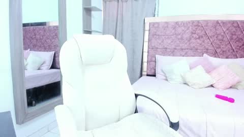 Snapshot of _lakshmi_hotx chatting on March 11, 11:55 am NAILHA SAJANI online show from March 11, 11:55 am
