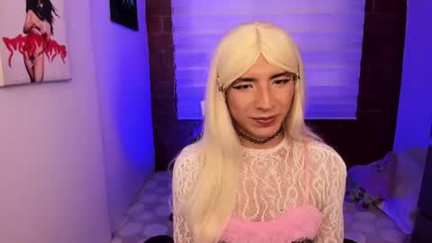  Lily Rose  online show from June 27, 4:57 pm