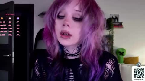 Snapshot of _lollyshy_ chatting on September 12, 1:13 pm Lolly online show from September 12, 1:13 pm