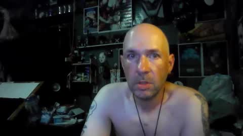 That guy online show from May 19, 2:18 am