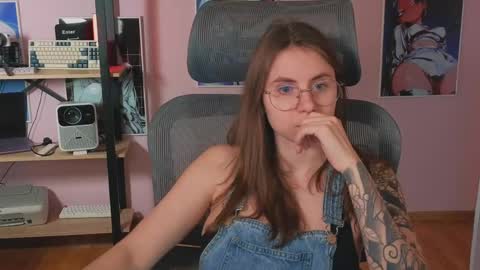 Ann online show from April 29, 8:35 pm