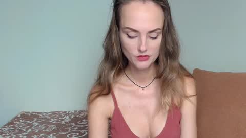 Lullaby online show from October 5, 6:04 pm