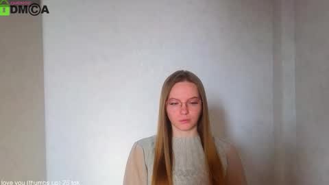 Welcome guys  Pleasure to see you all here  My name is Lysafeta and MichaelaTip menu is active Private is open  online show from March 4, 7:38 am