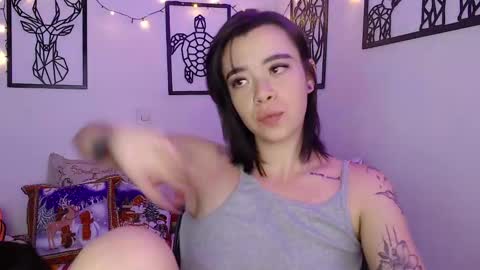 Snapshot of _marcela_wi chatting on December 3, 11:40 pm Marce  online show from December 3, 11:40 pm