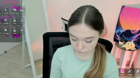 Snapshot of _margoqueen_ chatting on March 7, 10:24 am Margo online show from March 7, 10:24 am