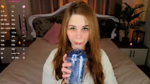 Eva  online show from May 6, 4:07 am