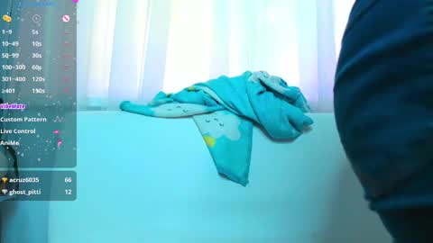 Snapshot of _mari_so chatting on February 18, 8:05 am Scarlett online show from February 18, 8:05 am