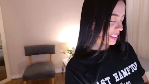 Megan online show from June 1, 12:06 pm