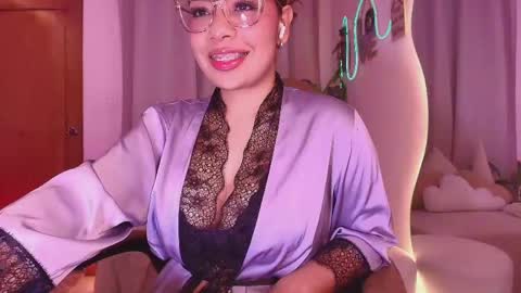 Marce  online show from May 12, 1:42 pm