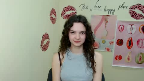Snapshot of _megasta chatting on March 10, 10:18 am Susie online show from March 10, 10:18 am