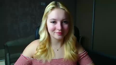 Melanie online show from April 6, 8:59 am