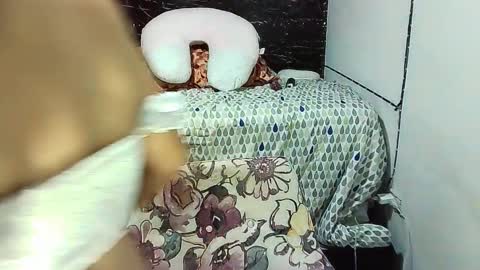 _milf_naughty online show from November 2, 1:33 pm