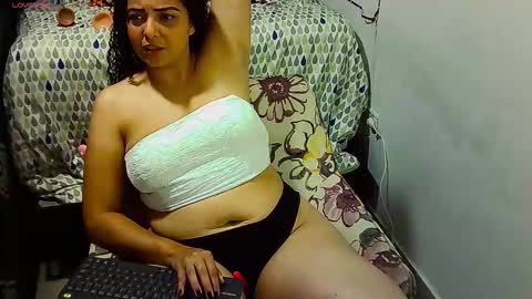_milf_naughty online show from November 30, 2:29 am