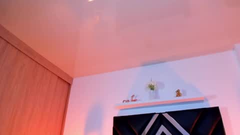 mizuki  online show from April 29, 5:30 pm