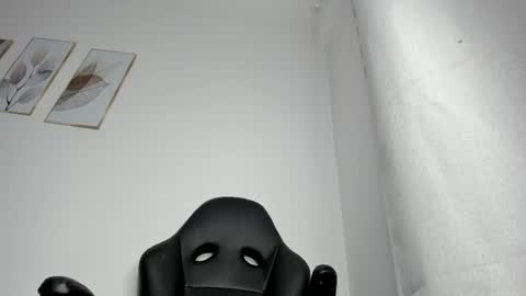 _molly_rosse_ online show from May 30, 12:25 pm