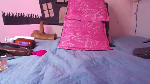 MORGAN CELESTE online show from October 25, 7:47 pm