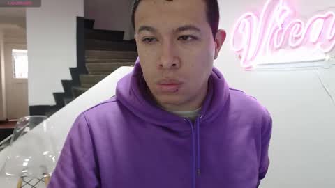 Snapshot of _mr_panda_ chatting on September 19, 12:42 pm Panda online show from September 19, 12:42 pm