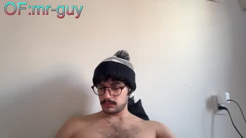 _mrguy_ online show from February 9, 7:49 pm
