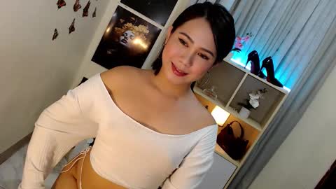Snapshot of _mysticdoll_ chatting on September 13, 6:05 am _mysticdoll_ online show from September 13, 6:05 am