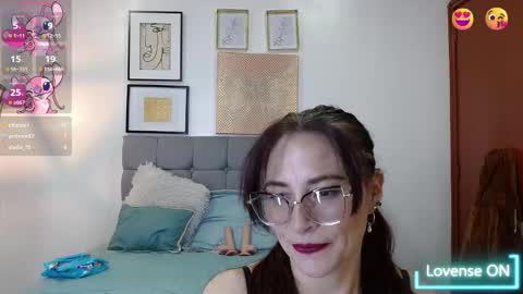 _naomi_s online show from November 24, 3:00 pm