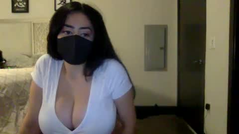 Snapshot of _natycutei19 chatting on December 6, 3:35 am naty19 online show from December 6, 3:35 am