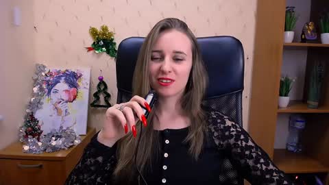 Snapshot of _nicole_new chatting on December 20, 3:53 pm Nica online show from December 20, 3:53 pm