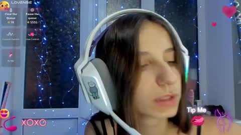 Snapshot of _nika_kik chatting on October 18, 3:16 pm Nika online show from October 18, 3:16 pm