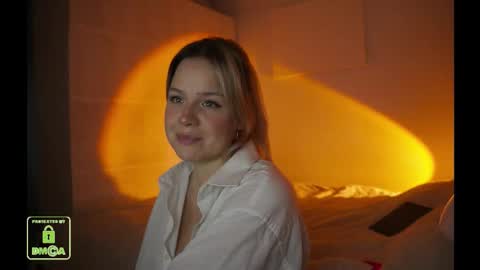 R online show from November 14, 1:57 pm