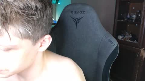 Vampire online show from March 11, 2:32 am