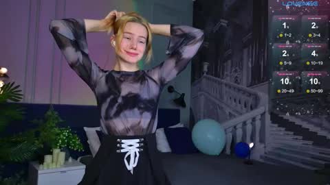 im Amy online show from December 4, 6:57 am