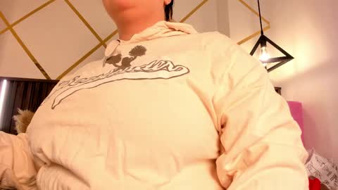 rebecca online show from April 13, 1:32 am