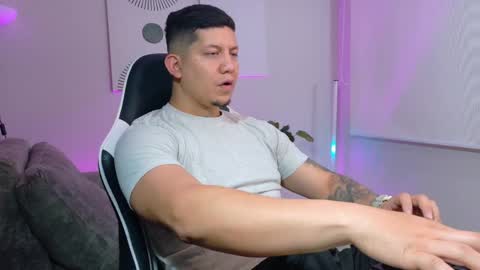 Roberto online show from March 25, 12:23 pm