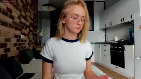 Snapshot of _ruby_kim chatting on September 15, 2:07 pm Ruby online show from September 15, 2:07 pm