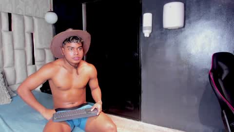 _sammy_ice online show from February 8, 12:39 pm