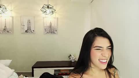 Sassy Girl online show from September 12, 6:32 pm