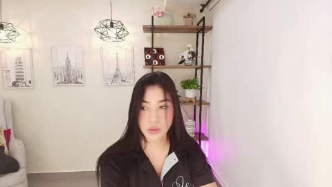 Sassy Girl online show from May 5, 6:13 pm