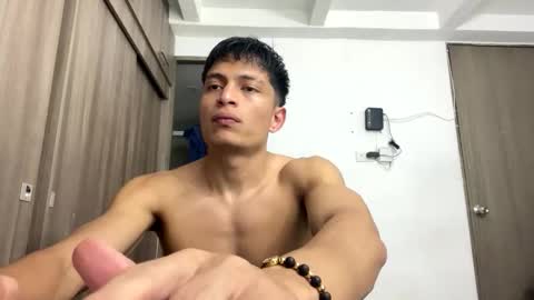 Juan Pablo-independent model online show from May 24, 3:25 am