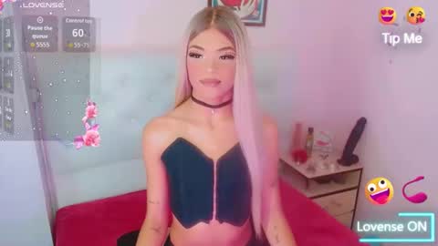 _shadday_ online show from April 7, 4:36 am