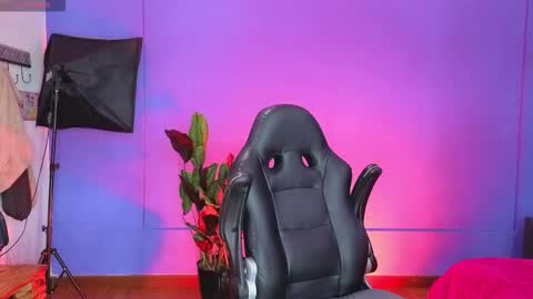 _sharlotte777 online show from October 27, 1:55 pm