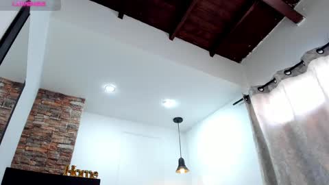 Snapshot of _sofia_cruz chatting on September 14, 8:32 pm 640 200 online show from September 14, 8:32 pm