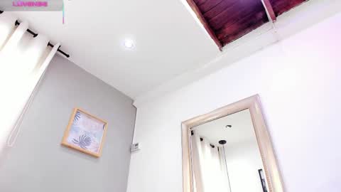    640  200   online show from November 19, 8:18 pm