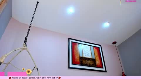 Snapshot of _sofia_cruz chatting on March 9, 2:32 pm 640 200 online show from March 9, 2:32 pm