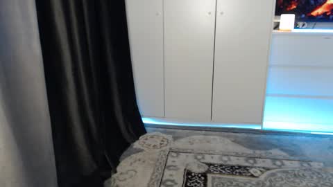 Sophy online show from December 9, 11:56 pm