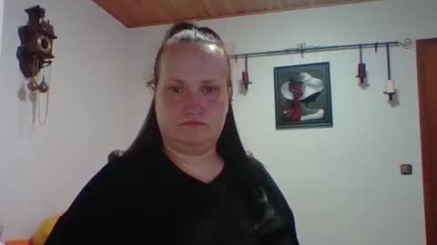 Snapshot of _squirty_pussyyy_ chatting on September 15, 7:04 pm Melisa online show from September 15, 7:04 pm