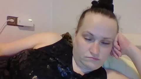 Snapshot of _squirty_pussyyy_ chatting on March 11, 10:20 pm Melisa online show from March 11, 10:20 pm